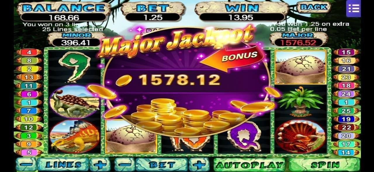 Filipino player enjoying j8 casino bingo on a mobile browser at home